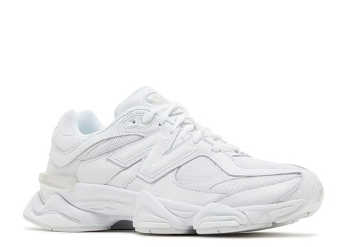NEW BALANCE 9060 TRIPLE WHITE